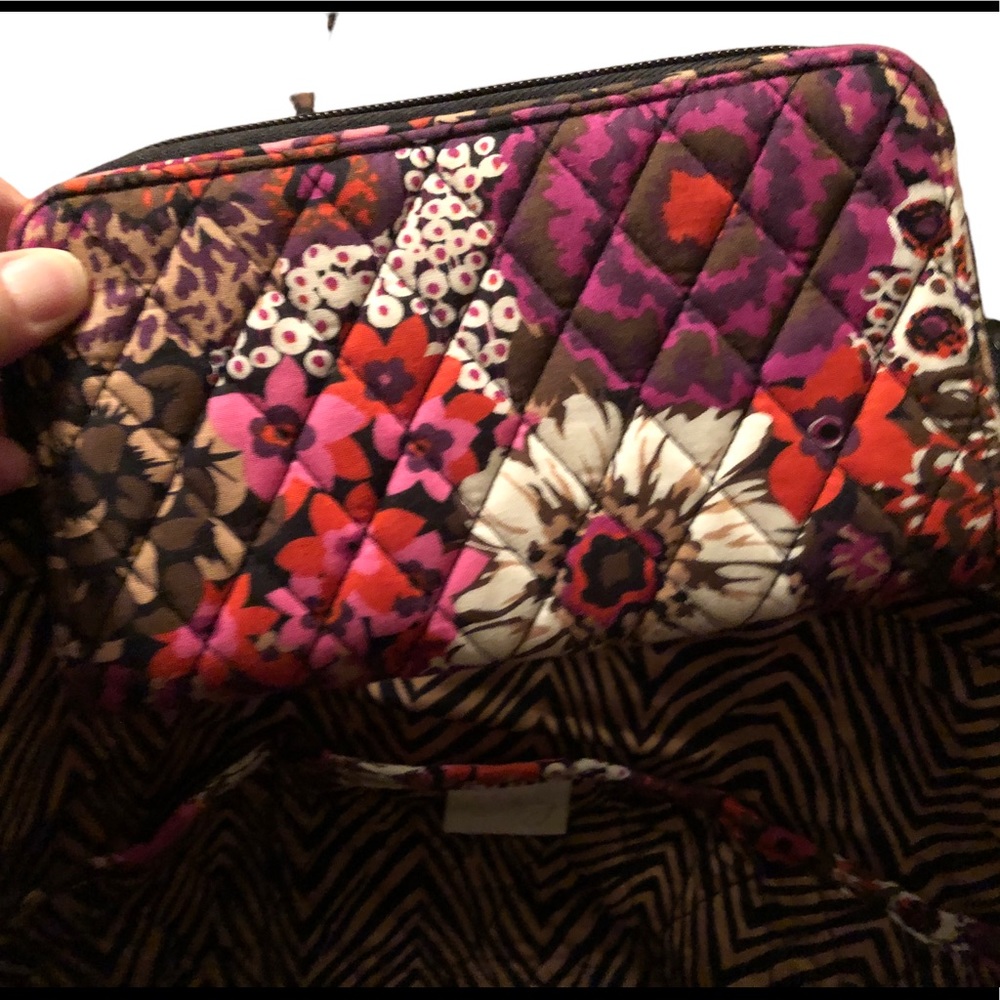 Vera Bradley Accordion Wallet in Retired Rosewood